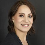 Profile picture of Julia Buhmann